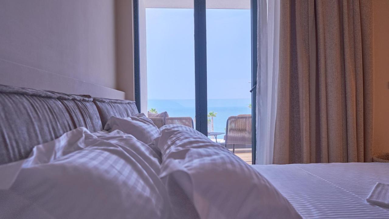 Azar Luxury Suites Vlorë Eksteriør billede
