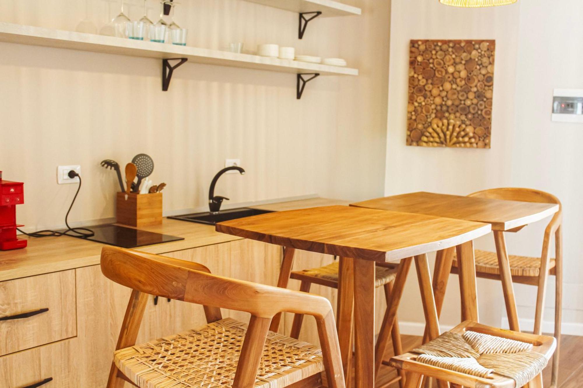 Azar Luxury Suites Vlorë Eksteriør billede